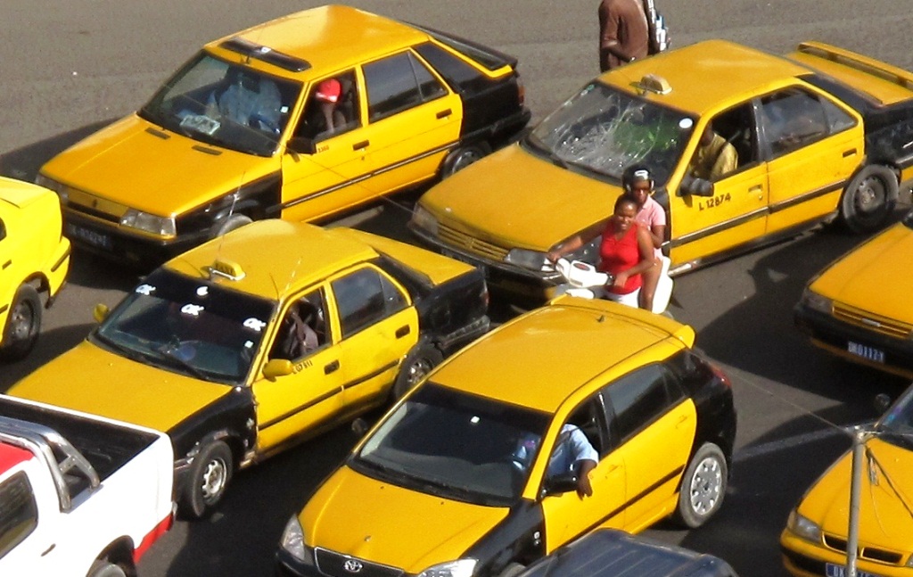 Taxis in Dakar, Foto: M. Gerstlauer