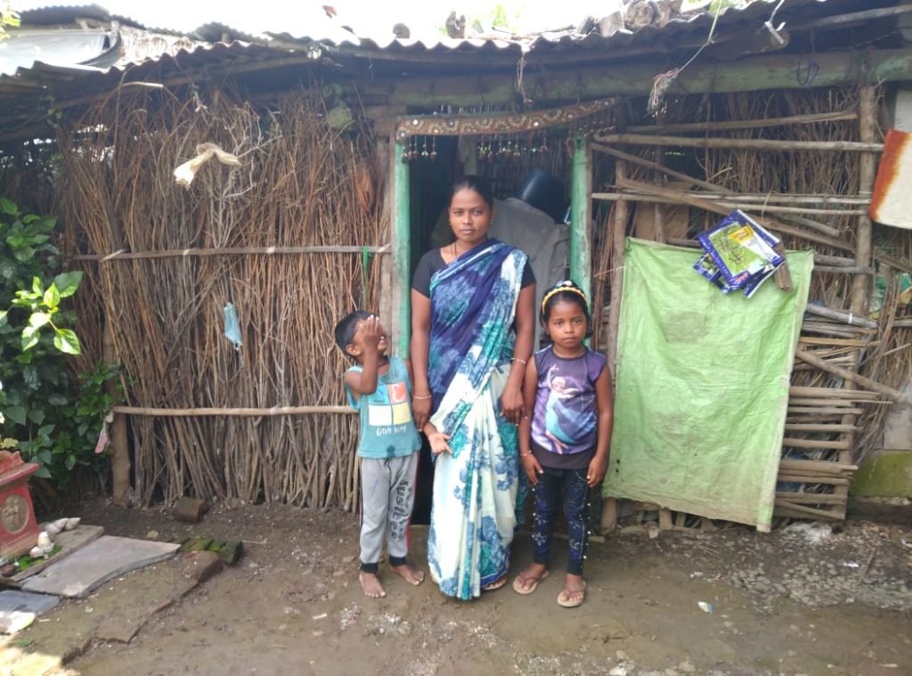Poonam Solanke wurde nach dem Tod ihres Mannes diskriminiert – bis sie einen Weg aus ihrem Leiden fand. © Caritas India